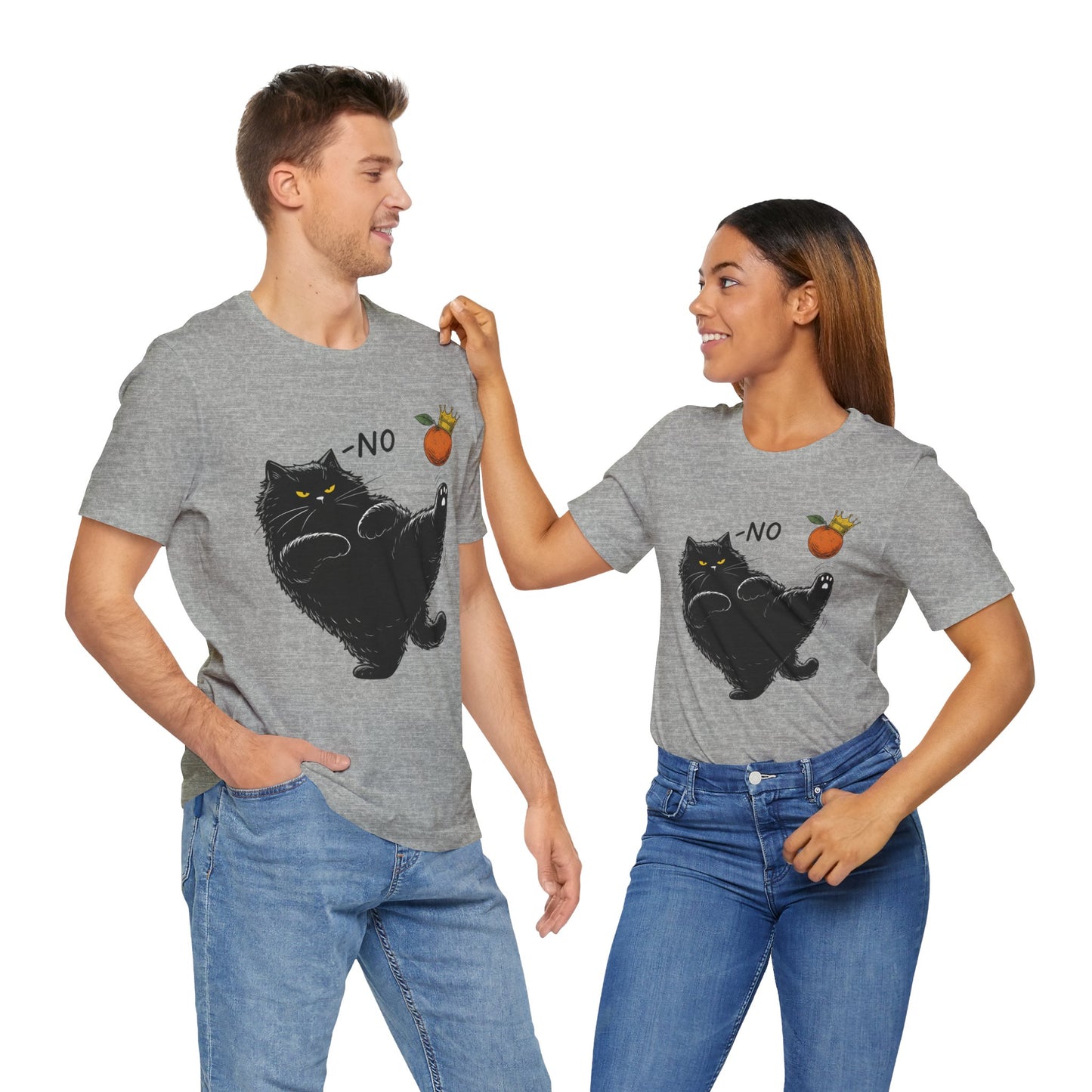 "NO KING" Funny Cat T-Shirt